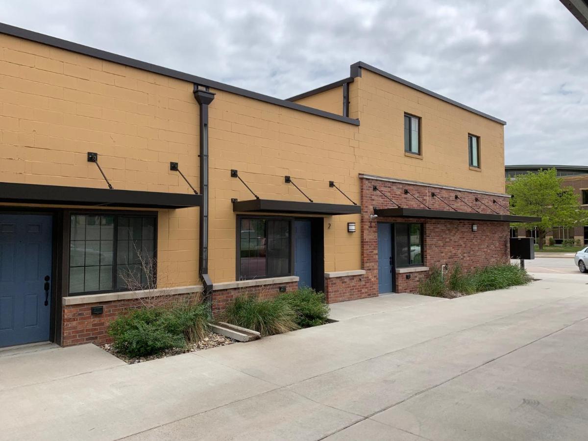 Modern Down Town Base Camp! Apartamento Rapid City Exterior foto