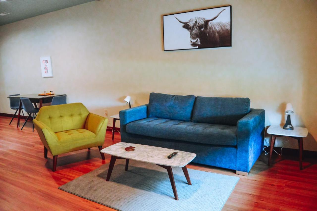 Modern Down Town Base Camp! Apartamento Rapid City Exterior foto